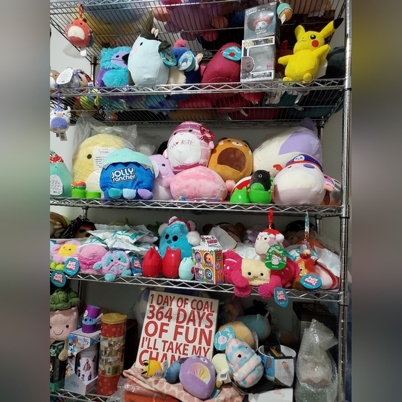 LIVE SHOW LISTING Like to be notified when I go live! - Picture 3 of 3